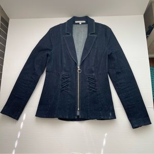 Donna Demin / Jean Fitted Blazer / Jacket in size 8.  Fun and cute Jacket!!